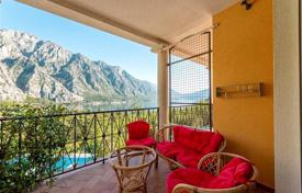 3 dormitorio piso 148 m² en Kotor (city), Montenegro. 430 000 €