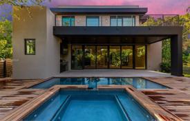 8 dormitorio villa 499 m² en Miami, Estados Unidos. $2 840 000