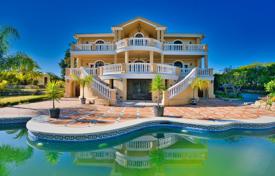 Villa – Marbella, Andalucía, España. 2 900 000 €