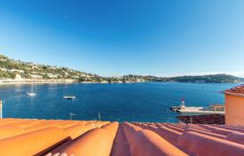 3 dormitorio ático 100 m² en Villefranche-sur-Mer, Francia. 695 000 €