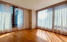 1-dormitorio apartamentos en condominio en Pathum Wan, Tailandia. $336 000