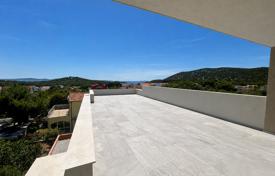 3 dormitorio piso 110 m² en Sibenik-Knin, Croacia. 288 000 €
