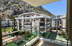 4 dormitorio piso 120 m² en Konyaalti, Turquía. 11 106 000 TRY