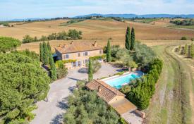 19 dormitorio finca rústica 482 m² en Montepulciano, Italia. 2 700 000 €