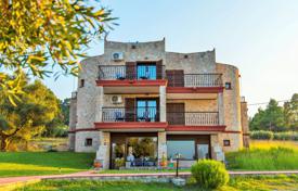 3 dormitorio casa de pueblo 100 m² en Kriopigi, Grecia. 380 000 €