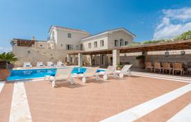 Villa – Elounda, Ágios Nikolaos, Creta,  Grecia. 28 000 €  por semana