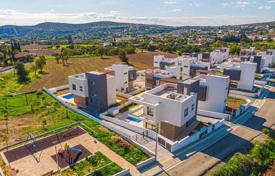 New residential complex with villas en Pyrgos, Chipre. de 850 000 €