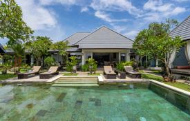 4 dormitorio villa 430 m² en Sanur Beach, Indonesia. $520 000
