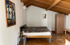 4 dormitorio casa de pueblo 170 m² en Zadar County, Croacia. 345 000 €