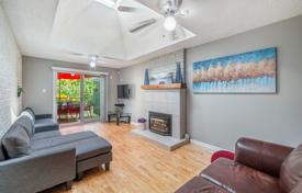 11 dormitorio casa de pueblo en Scarborough, Canadá. C$1 610 000