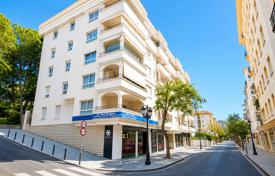 2 dormitorio piso 125 m² en Marbella, España. 490 000 €