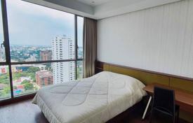 2-dormitorio apartamentos en condominio en Watthana, Tailandia. $575 000