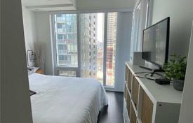 Piso – Blue Jays Way, Old Toronto, Toronto,  Ontario,   Canadá. C$905 000