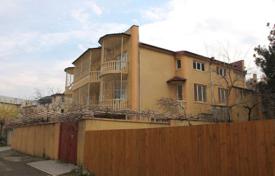 Casa de pueblo – Vake-Saburtalo, Tiflis, Tbilisi,  Georgia. $618 000