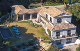 6 dormitorio villa 352 m² en La Croix-Valmer, Francia. 5 900 000 €