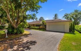 Villa – Coral Gables, Florida, Estados Unidos. $1 250 000