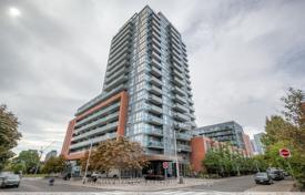 5 dormitorio piso en Old Toronto, Canadá. C$871 000