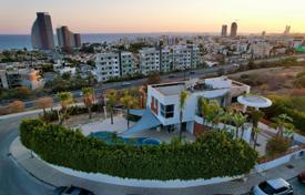 6 dormitorio chalet 470 m² en Mouttagiaka, Chipre. 2 200 000 €