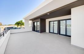 2 dormitorio piso 70 m² en San Miguel de Salinas, España. 244 000 €