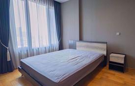 1-dormitorio apartamentos en condominio en Khlong Toei, Tailandia. $260 000