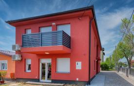 Casa de pueblo – Varazdin County, Croacia. 500 000 €