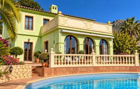 Casa de pueblo 283 m² en Benidorm, España. 750 000 €