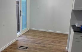 11 dormitorio casa de pueblo en Scarborough, Canadá. C$1 533 000