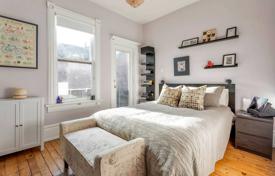 5 dormitorio adosado en Old Toronto, Canadá. C$2 402 000