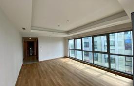 2 dormitorio piso 146 m² en Sarıyer, Turquía. $615 000
