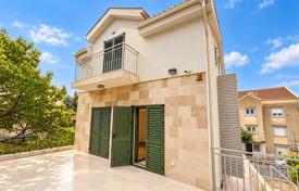 4 dormitorio chalet 203 m² en Budva city, Montenegro. 890 000 €