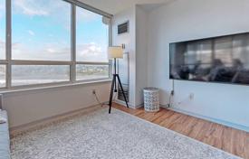 3 dormitorio piso en Scarborough, Canadá. C$689 000