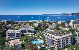 4 dormitorio piso en Cap d'Antibes, Francia. 2 300 000 €