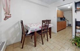 6 dormitorio piso en Scarborough, Canadá. C$754 000