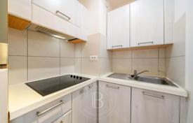 1 dormitorio piso en Antibes, Francia. 260 000 €