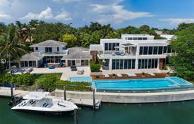 Villa – Key Biscayne, Florida, Estados Unidos. 18 234 000 €