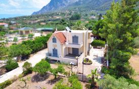 4 dormitorio casa de pueblo 215 m² en Korinthia, Grecia. 350 000 €