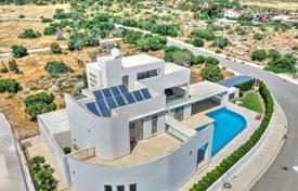 Villa – Famagusta, Chipre. 3 200 000 €