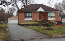 5 dormitorio casa de pueblo en York, Canadá. C$1 781 000