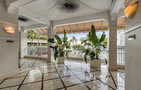 1-dormitorio apartamentos en condominio 75 m² en Miami, Estados Unidos. $548 000