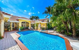 5 dormitorio casa de pueblo 484 m² en Palmetto Bay, Estados Unidos. $2 050 000