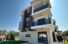 Casa de pueblo – Side, Antalya, Turquía. $697 000