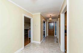 5 dormitorio casa de pueblo en North York, Canadá. C$1 976 000