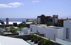 Villa – Costa Adeje, Islas Canarias, España. 3 100 €  por semana
