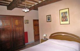 4 dormitorio villa 230 m² en Cortona, Italia. 1 050 000 €