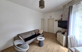 2 dormitorio piso en Bečići, Montenegro. 180 000 €