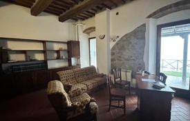 11 dormitorio villa 600 m² en Roccastrada, Italia. 985 000 €
