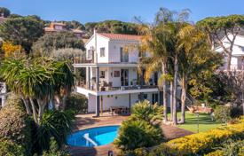 3 dormitorio casa de pueblo 304 m² en Cabrils, España. 865 000 €