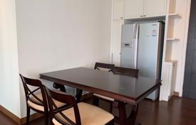 4-dormitorio apartamentos en condominio en Watthana, Tailandia. $4 000  por semana