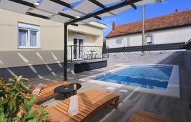 4 dormitorio casa de pueblo 104 m² en Zadar, Croacia. 480 000 €