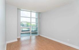 3 dormitorio piso en East York, Canadá. C$1 131 000